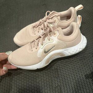 Nike Renew In-Season TR 11 Pink Oxford size Women's 7.5 Shoes Sneakers